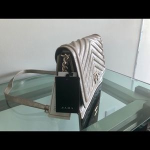 BNWT ZARA GOLD LEATHER SHOULDER BAG